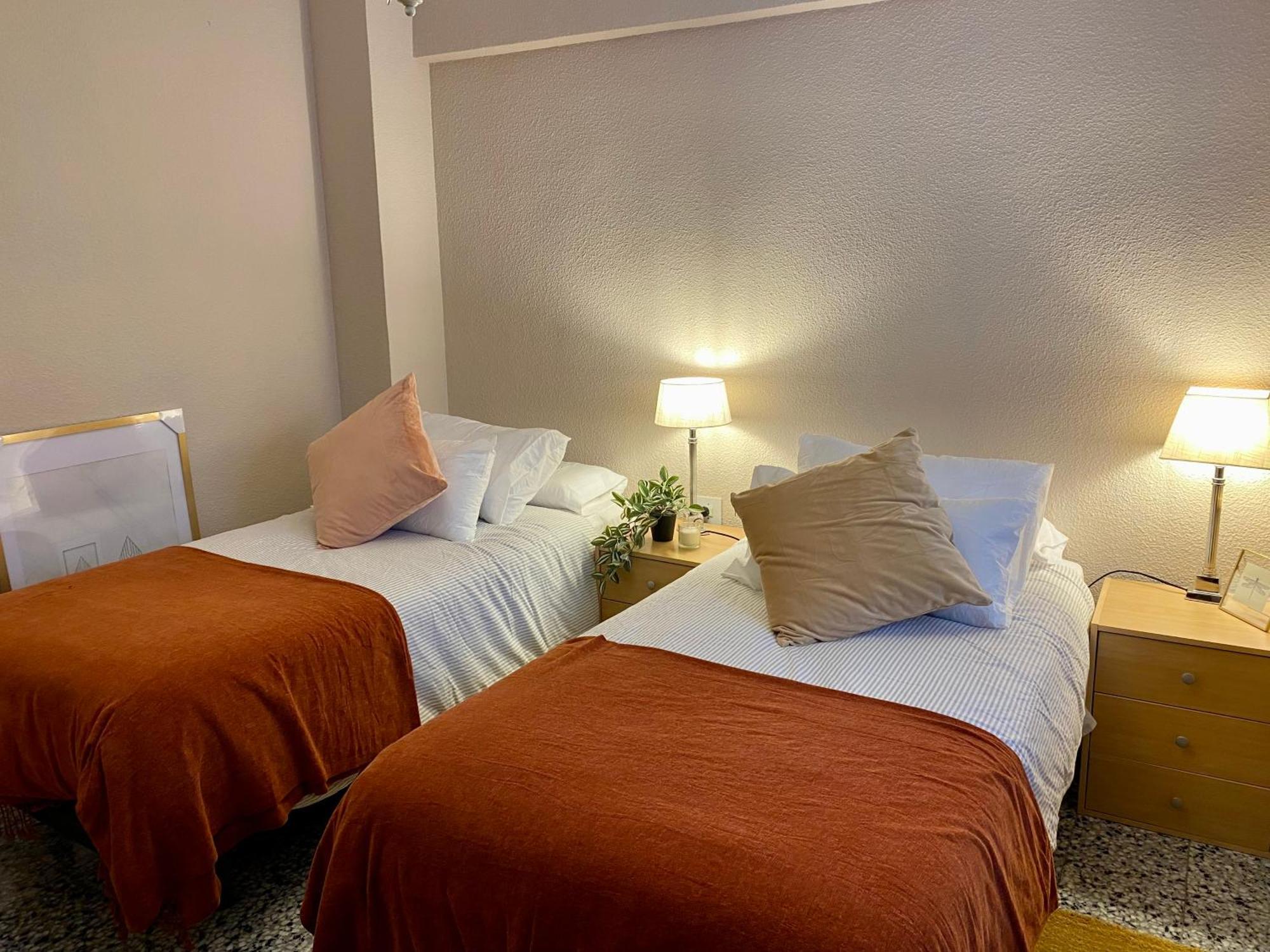 Habitacion My Home アリカンテ エクステリア 写真
